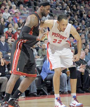 今晚即将迎 今晚即将迎