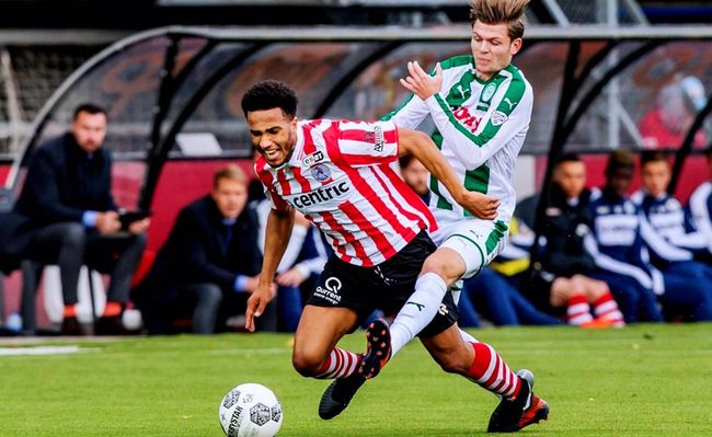 步伐崛起 步伐崛起